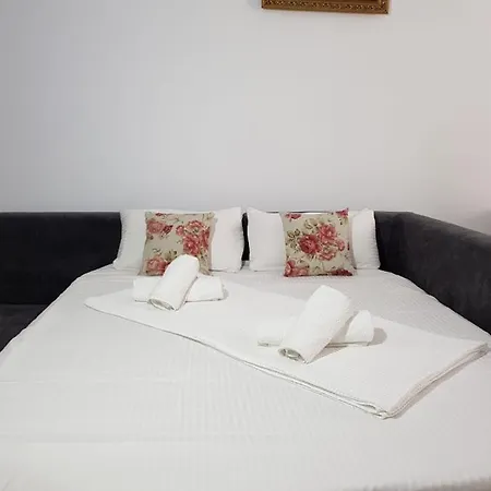 Relax Alezzi Aparthotel *